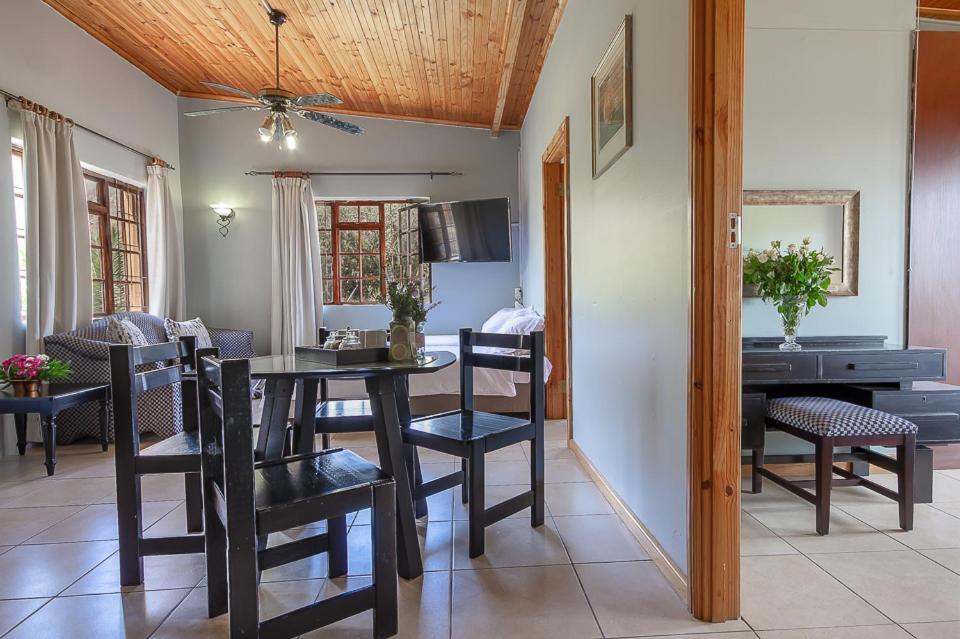 Kingfisher Hollow Gordons Bay Exterior photo