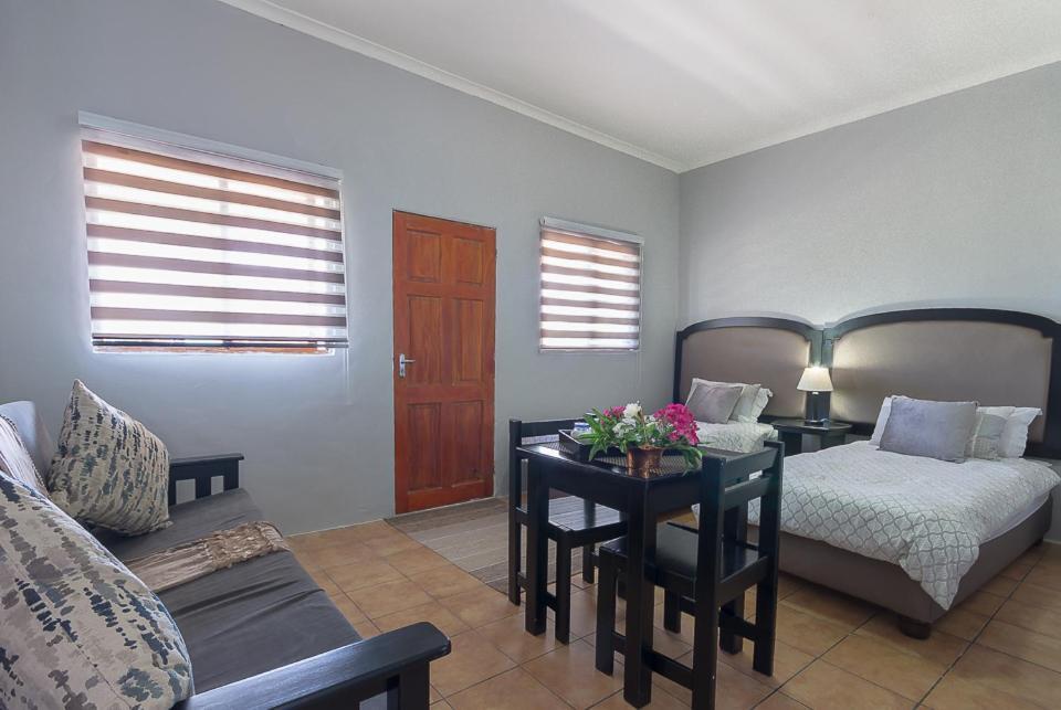 Kingfisher Hollow Gordons Bay Exterior photo